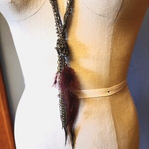 Burgundy Feather Gold Chunky Chain Necklace